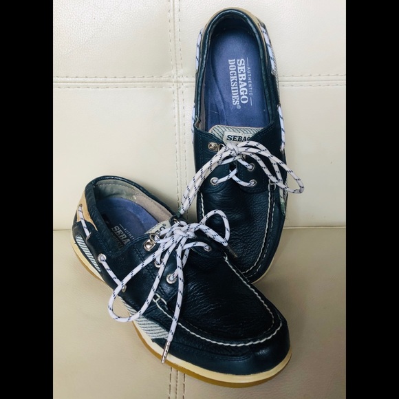 sebago navy blue